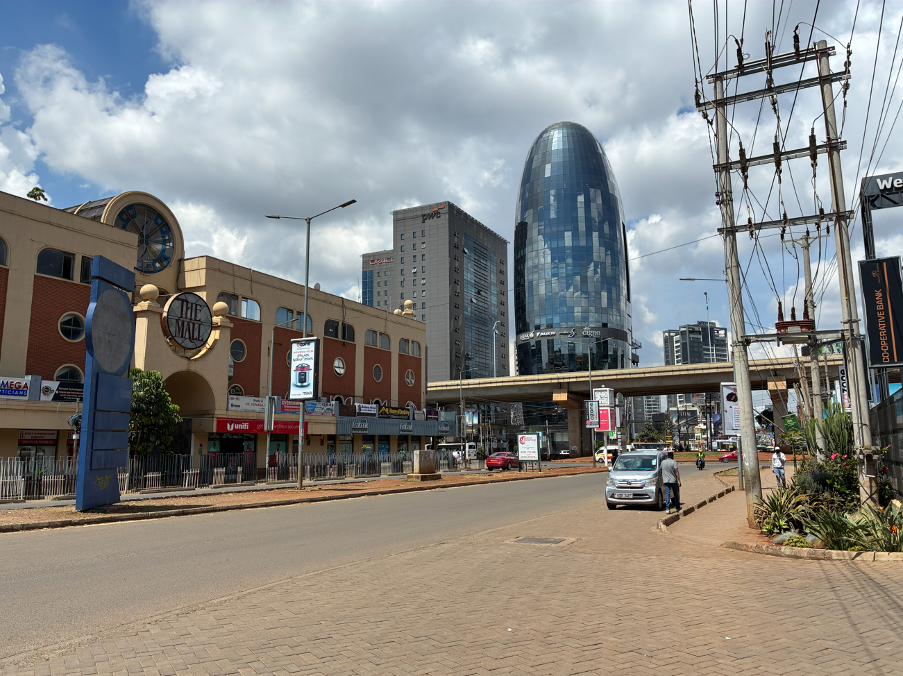 ケニア(ナイロビ)